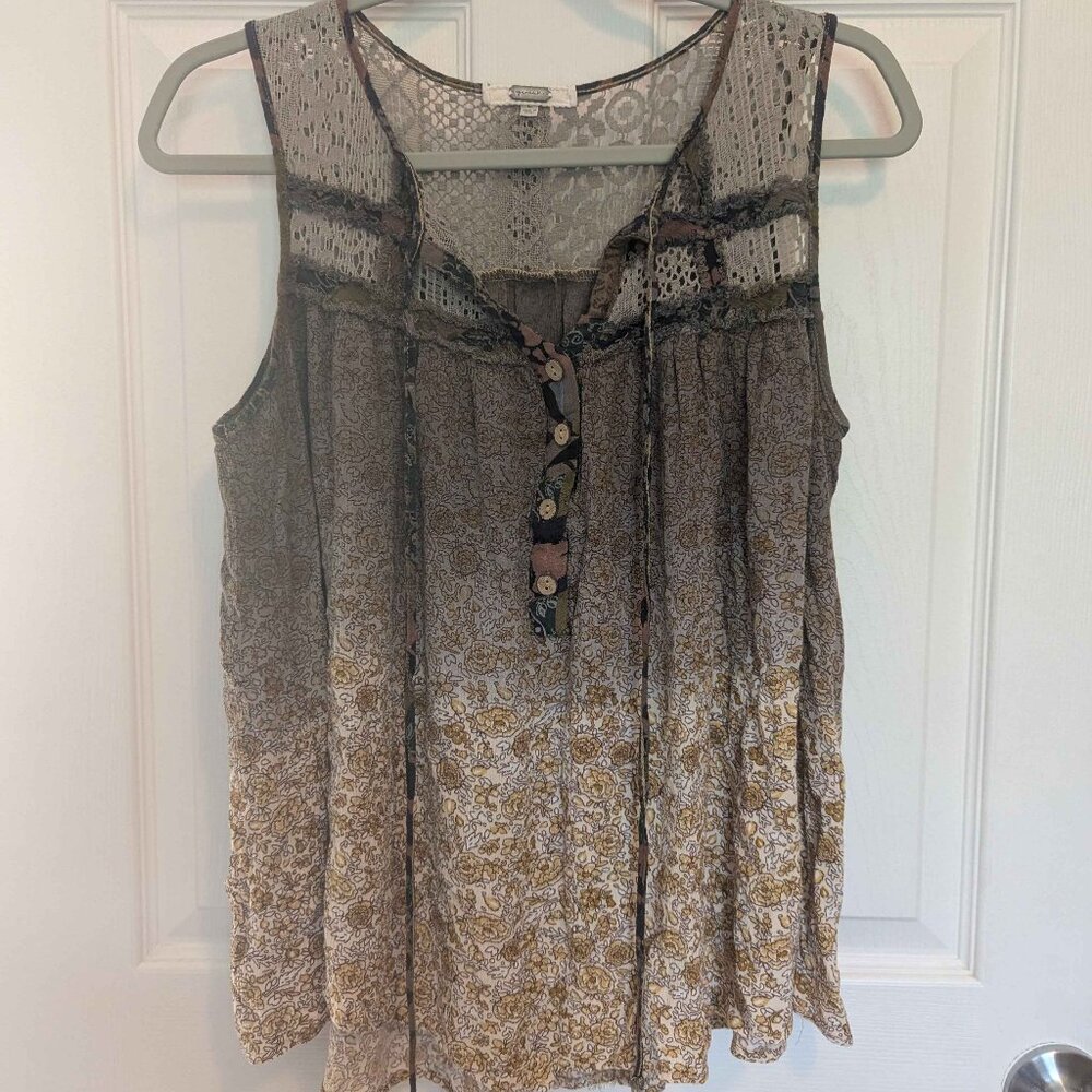 Gimmicks Size Small Multi-Colored Tank with Floral Patterns & Laced Collar